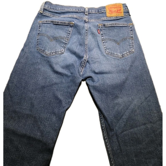 Levi's Blue Jeans Men's 34x30 505 Relaxed Fit Straight Leg Medium Wash Western - Picture 6 of 9
